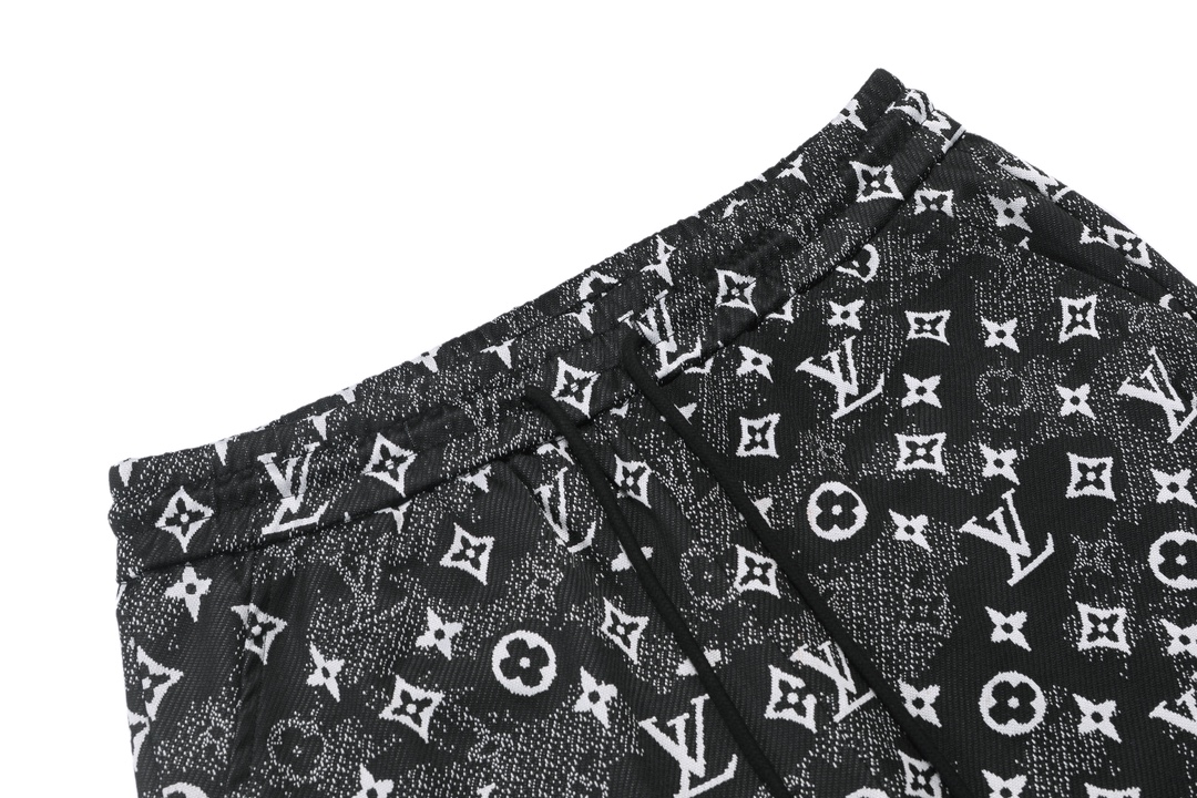 All-over Monogram Casual Shorts