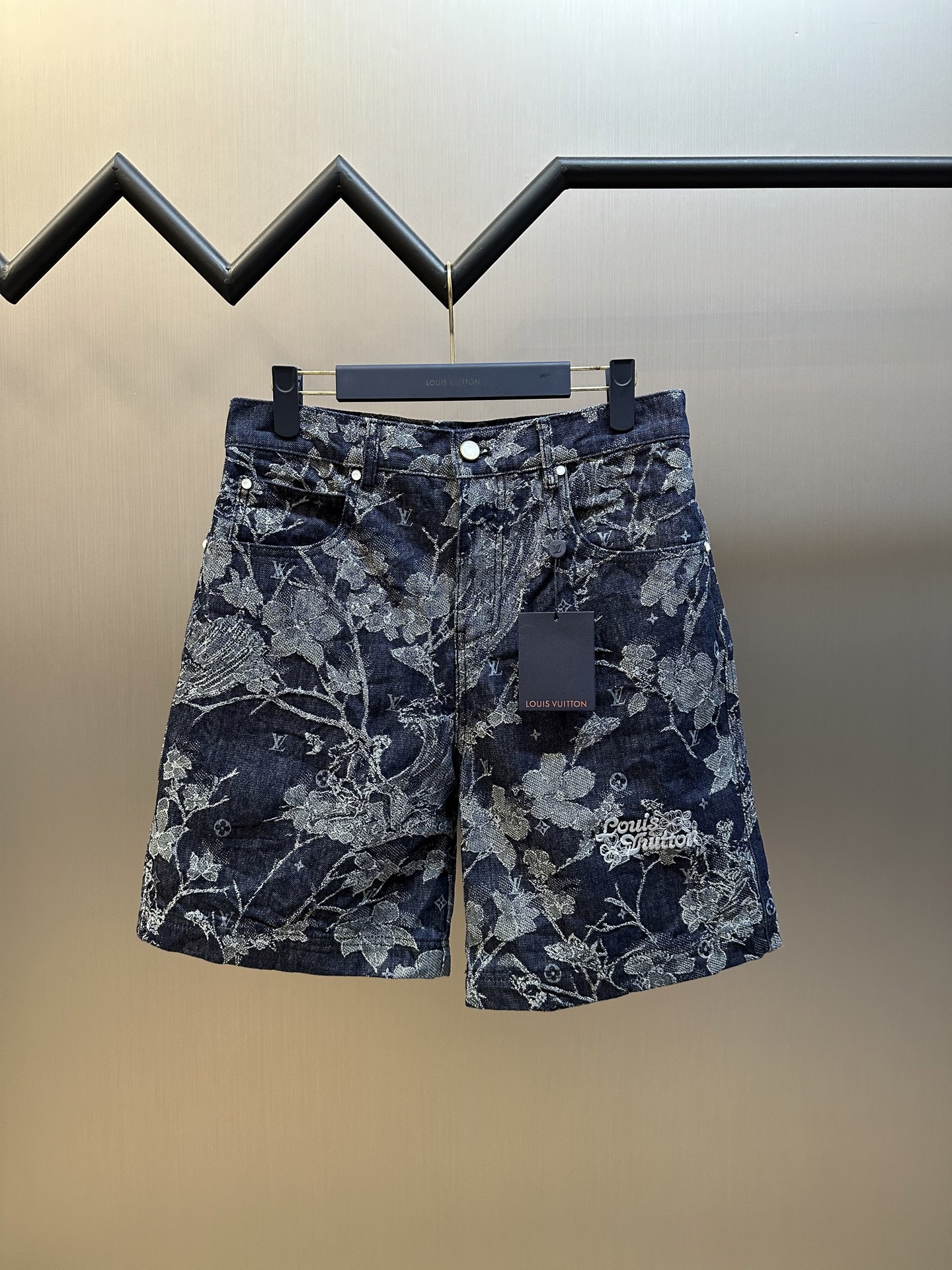 Floral embroidered denim shorts