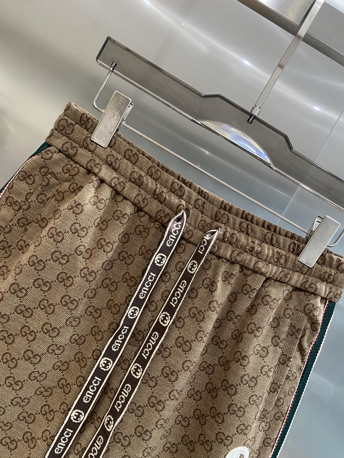 Classic brown plaid shorts