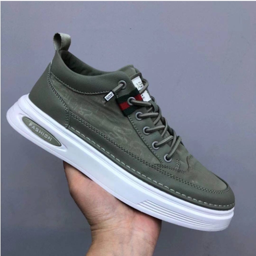 Umbrella cloth breathable board shoes, trendy casual sports shoes