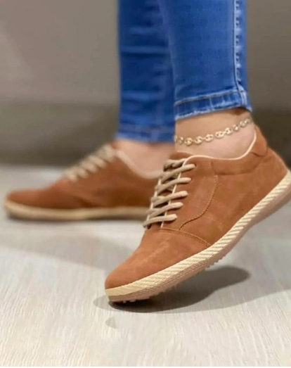Casual woven flat bottomed autumn and winter new lightweight single shoes for women
