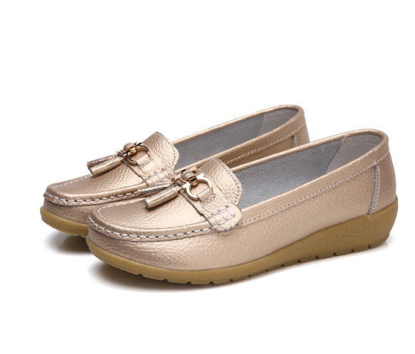 Middle aged and elderly mothers' shoes, women's singles shoes, bean shoes, women's soft soled sloping heels
