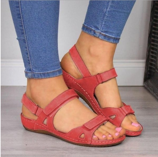 Breathable fish mouth shoes, comfortable flat bottom, fashionable open toed Velcro casual sandals