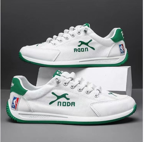 Breathable canvas shoes men's Korean version trendy sports and leisure running shoes