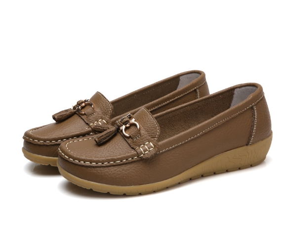 Middle aged and elderly mothers' shoes, women's singles shoes, bean shoes, women's soft soled sloping heels