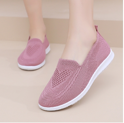 Breathable flat casual shoes for middle-aged and elderly mothers
