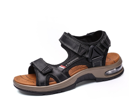Men's outdoor sandals, leather casual beach sandals, retro summer