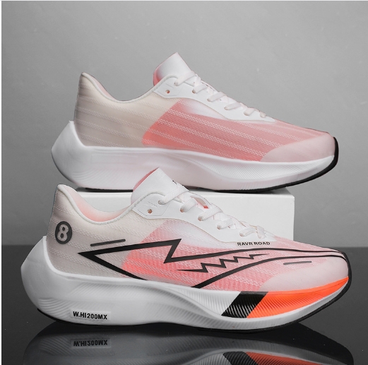 Outdoor full-length carbon board anti slip and shock-absorbing running shoes
