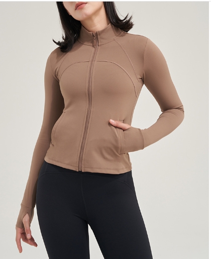 Sports and fitness clothing, fashionable long sleeved quick drying slim fit sports top