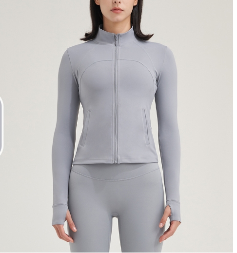 Sports and fitness clothing, fashionable long sleeved quick drying slim fit sports top