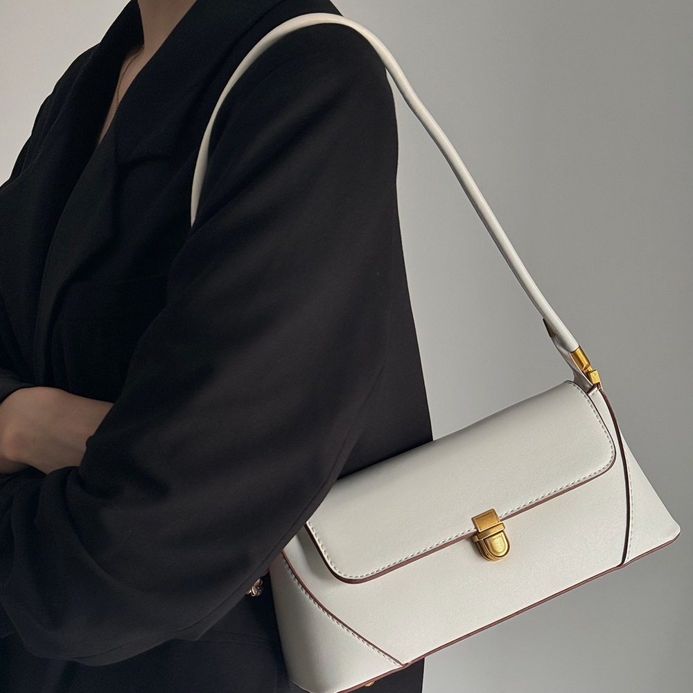 2025 New Fashionable Retro Underarm Bag French Stick Bag Vintage Shoulder Bag