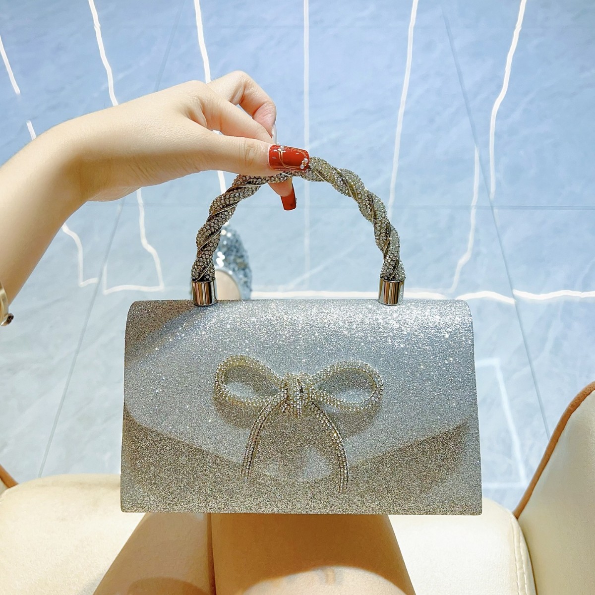 European and American handbag crossbody socialite fashionable diamond studded bow chain bag