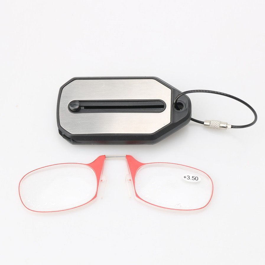 Telescopic clip nose reading glasses mini convenient reading keychain reading glasses presbyopia looking glass