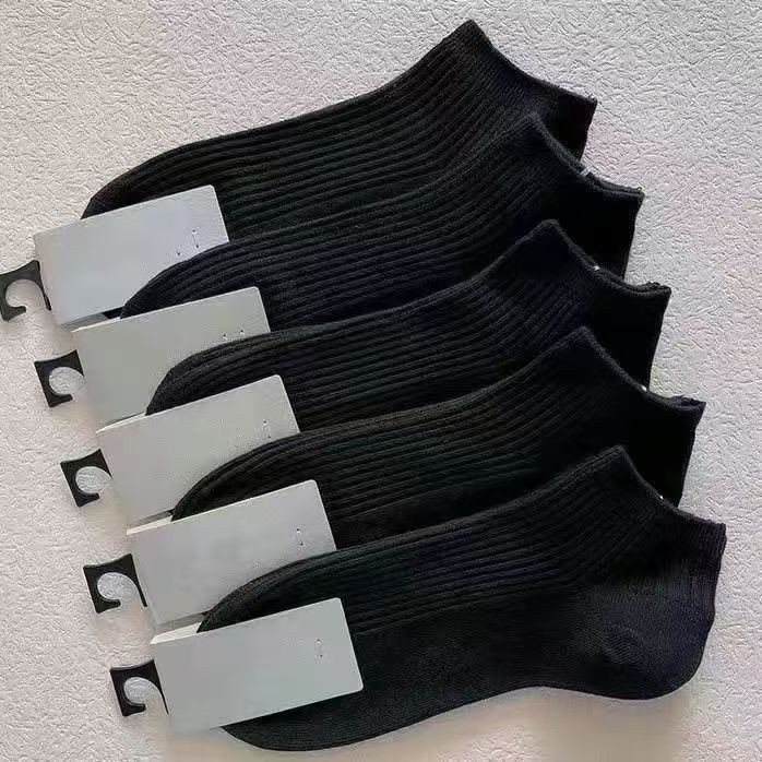 Short socks for sports, sweat absorption, odor prevention, white socks, boat socks