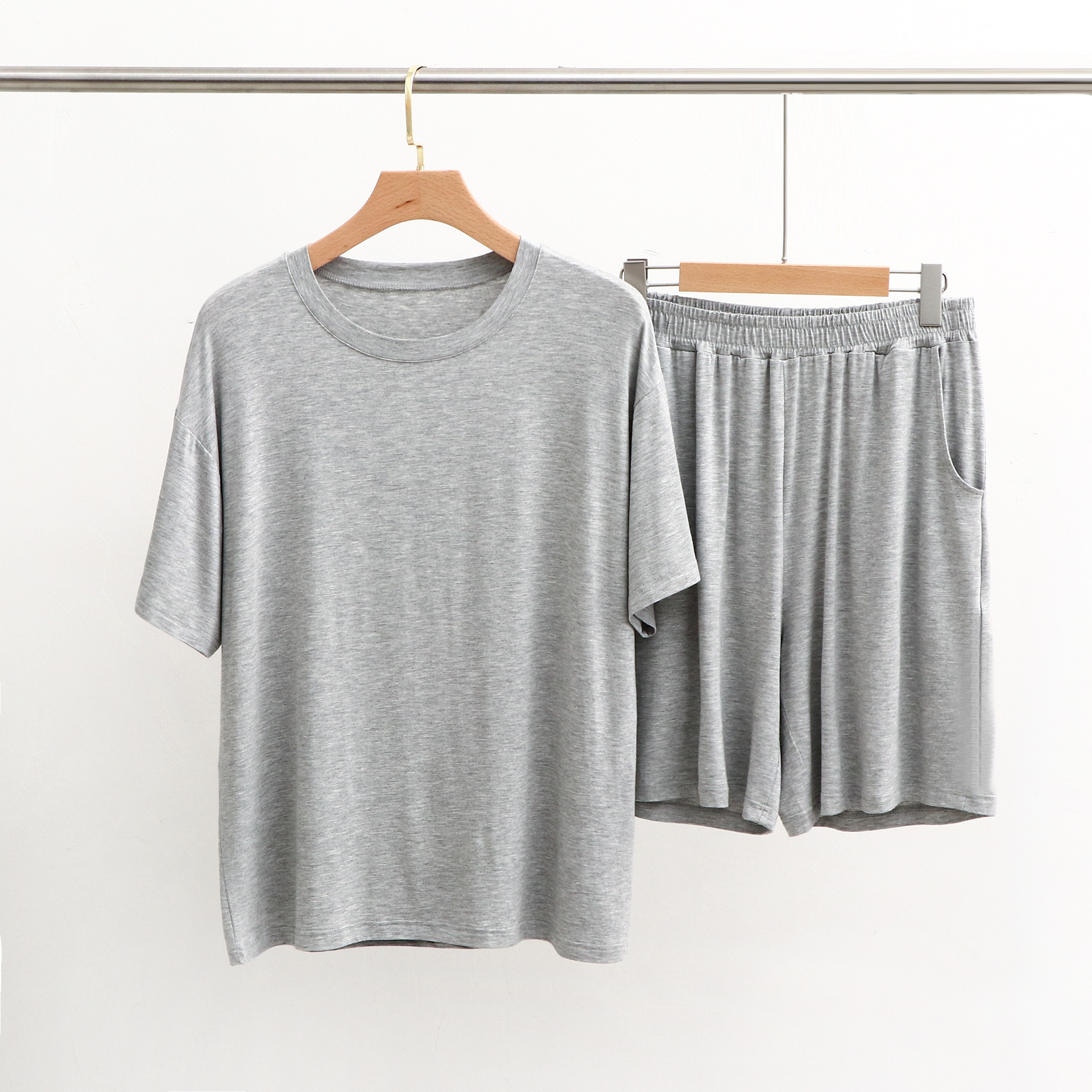 Modal men's home wear elastic drape pajamas round neck short sleeved shorts