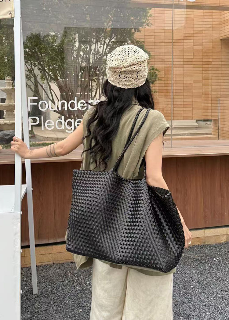 Genuine Leather Niche Hand-woven Bucket Bag Large Capacity Tote Bag Women's 2025 Hand-held Shoulder Underarm Bag Beach Bag