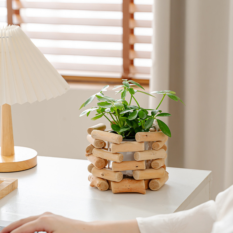 Handcrafted decorative creative wooden flower POTS and ornaments, original wood home vases, Nordic modern and simple flower vases