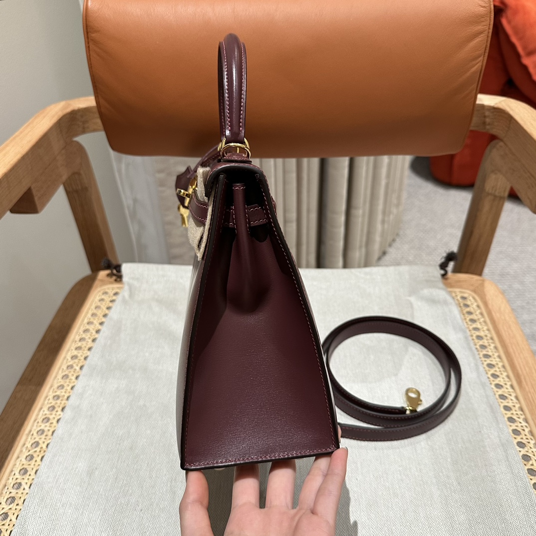 Hermès  Kelly 25 Rouge H Box