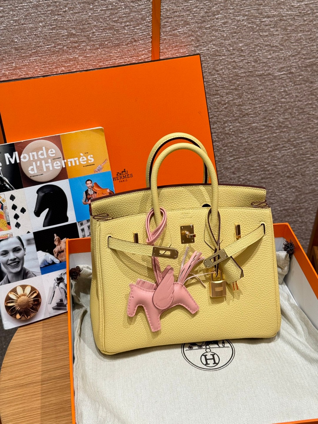 Hermès Birkin 25 Jaune Poussin Togo