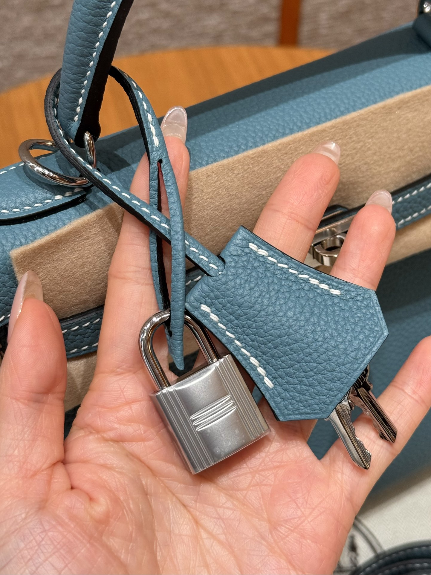 Hermès  Kelly 25 Blue Jean Togo