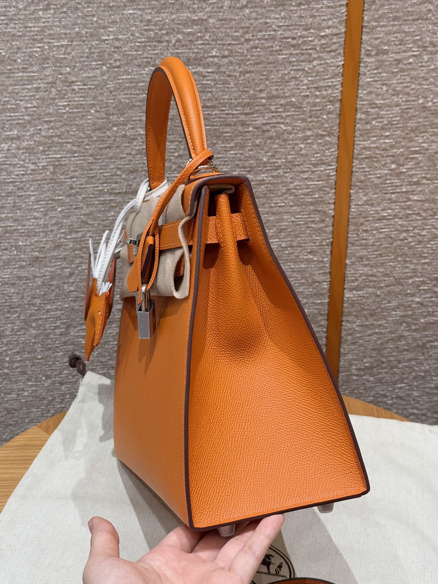 Hermès  Kelly 28 Orange  Eposm