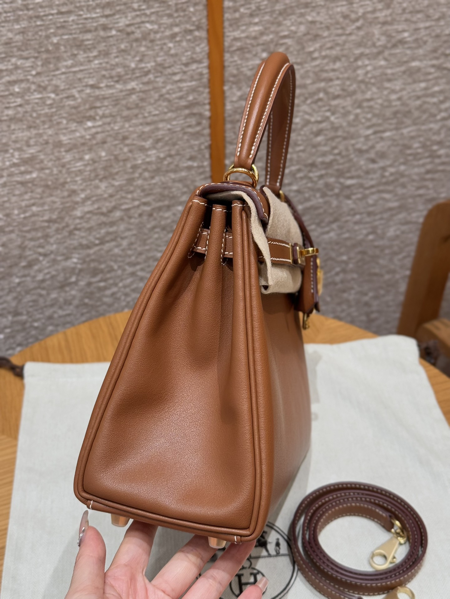 Hermès  Kelly 25 Gold  swift