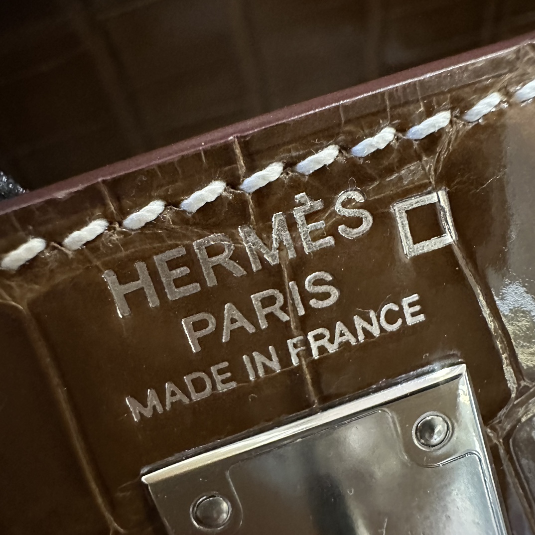 Hermès  Kelly 25 Ficelli  Alligator