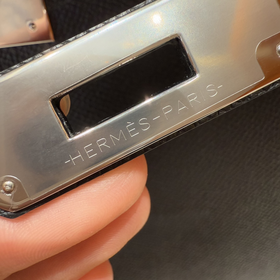 Hermès  Kelly 28 Noir  Eposm