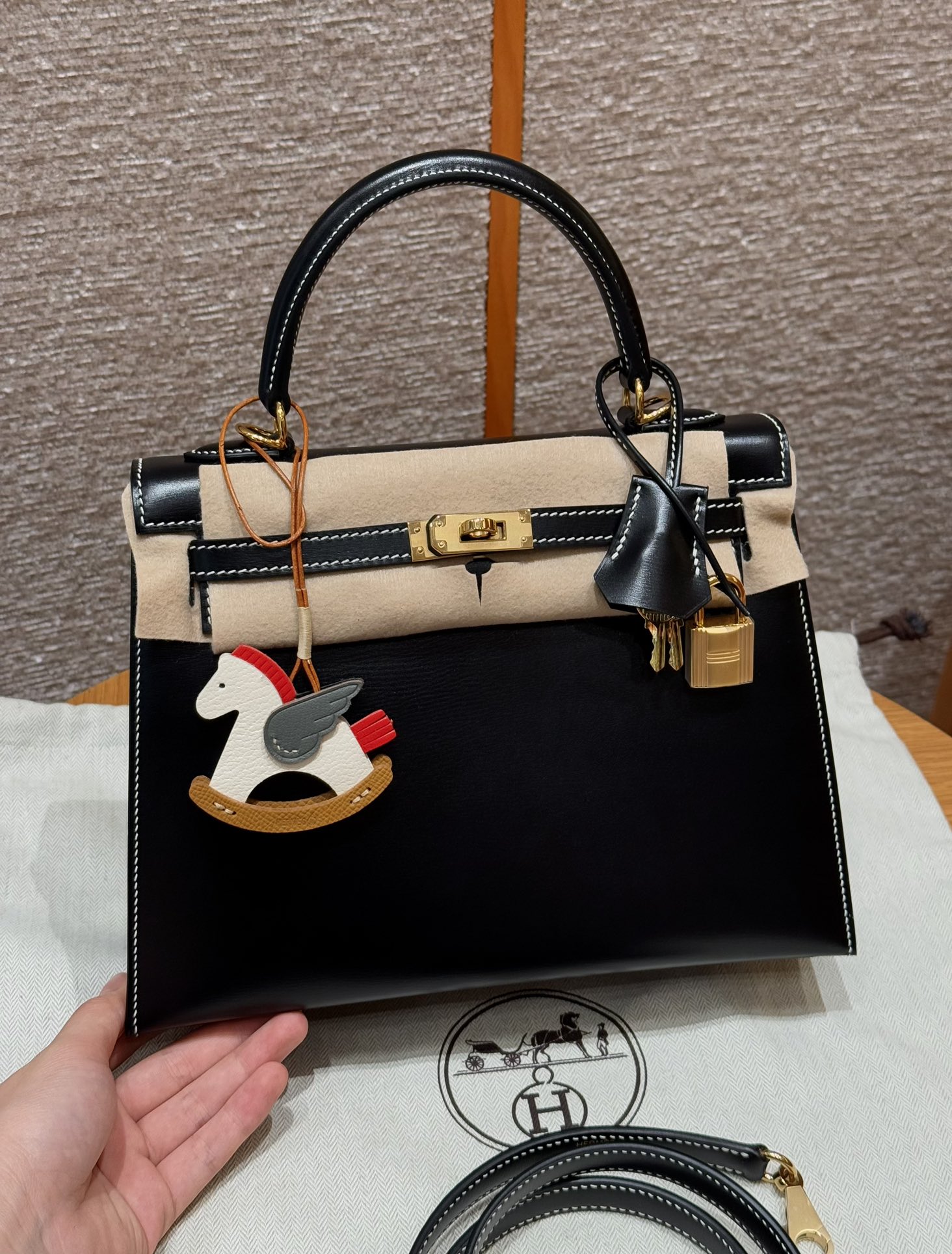 Hermès  Kelly 25 Noir Box