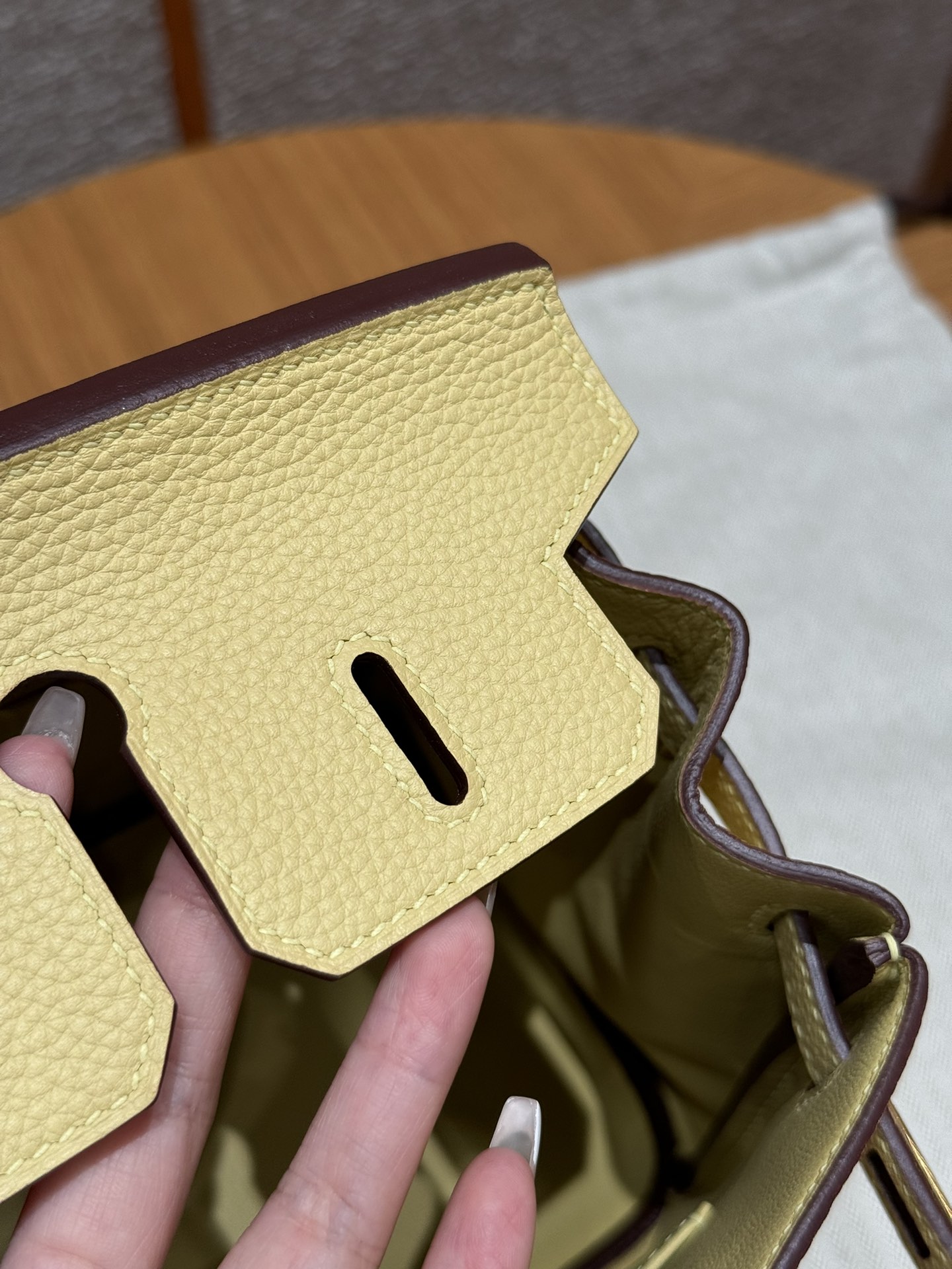 Hermès Birkin 25 Jaune Poussin Togo