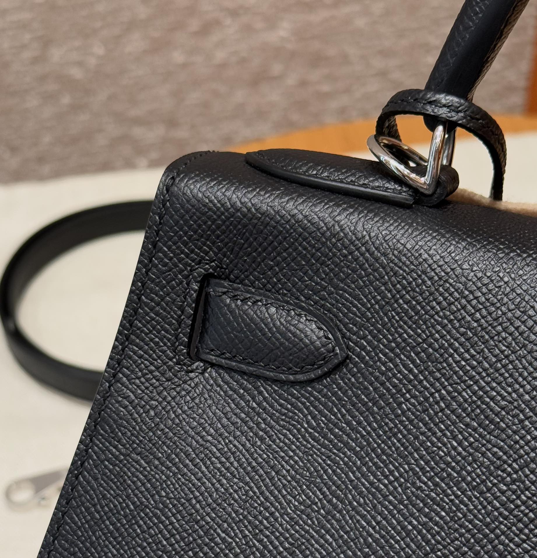 Hermès  Kelly 28 Noir  Eposm