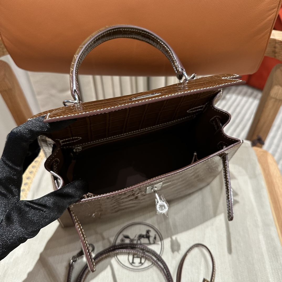 Hermès  Kelly 25 Ficelli  Alligator