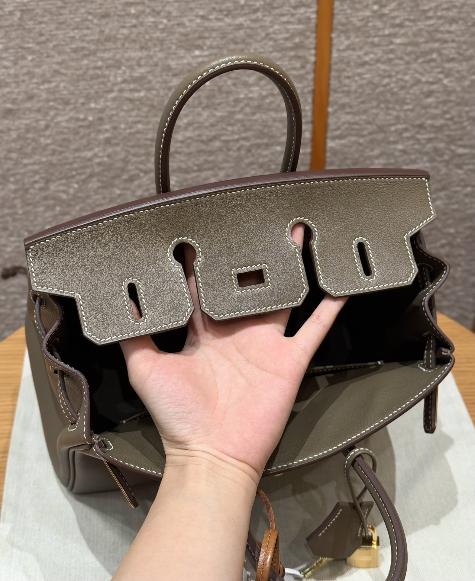 Hermès Birkin 25  Etoupe Swift