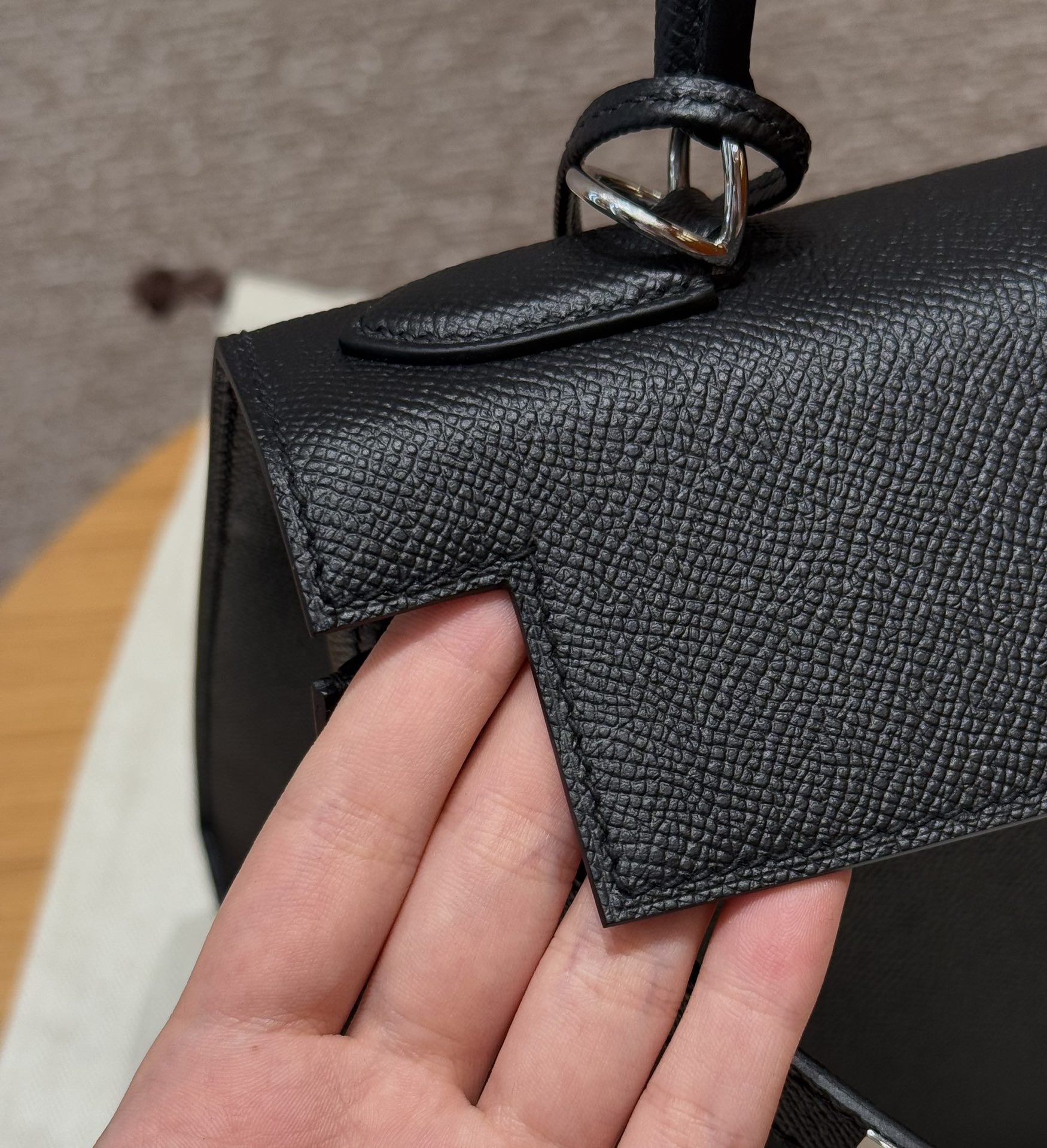 Hermès  Kelly 28 Noir  Eposm