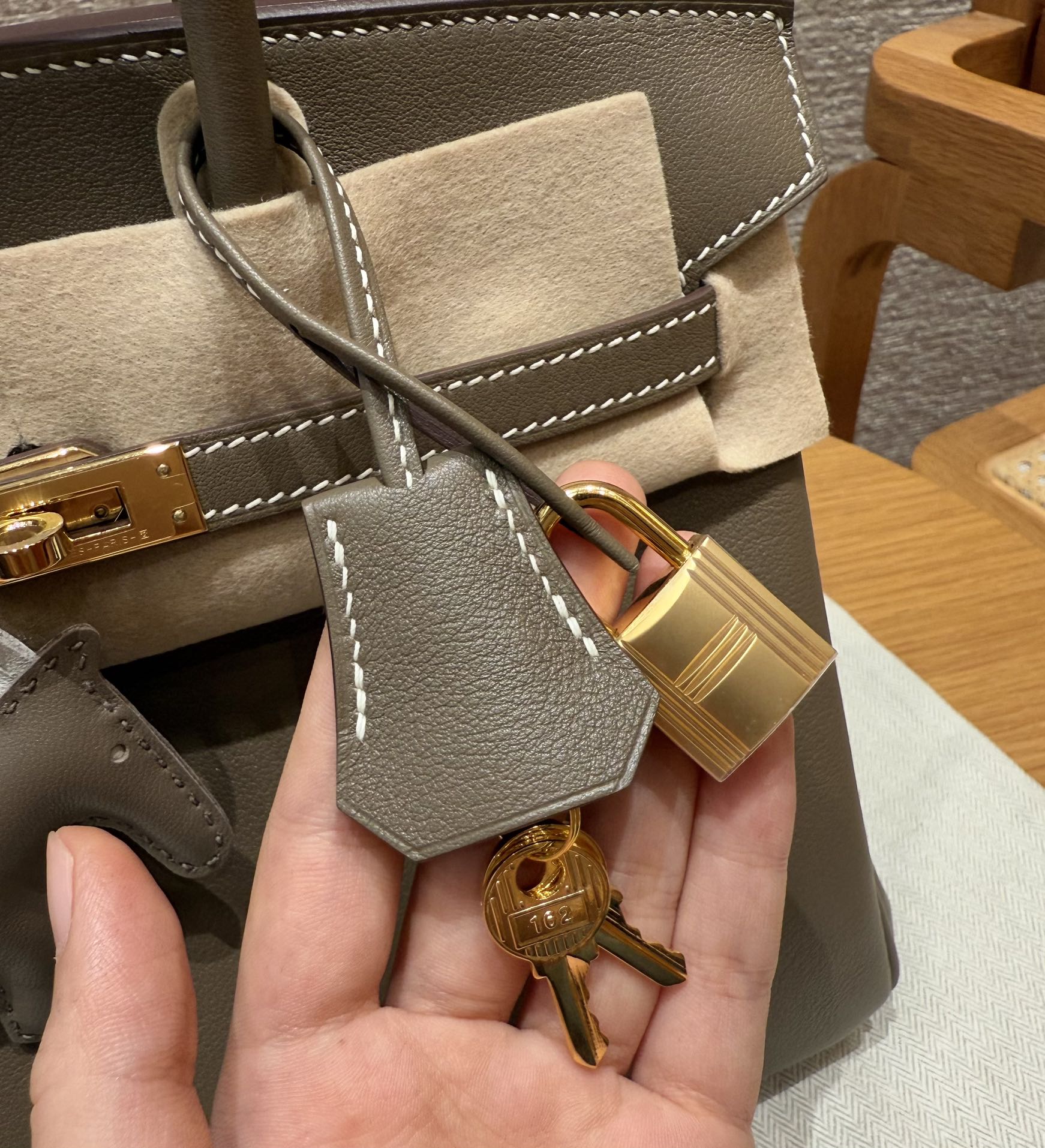 Hermès Birkin 25  Etoupe Swift