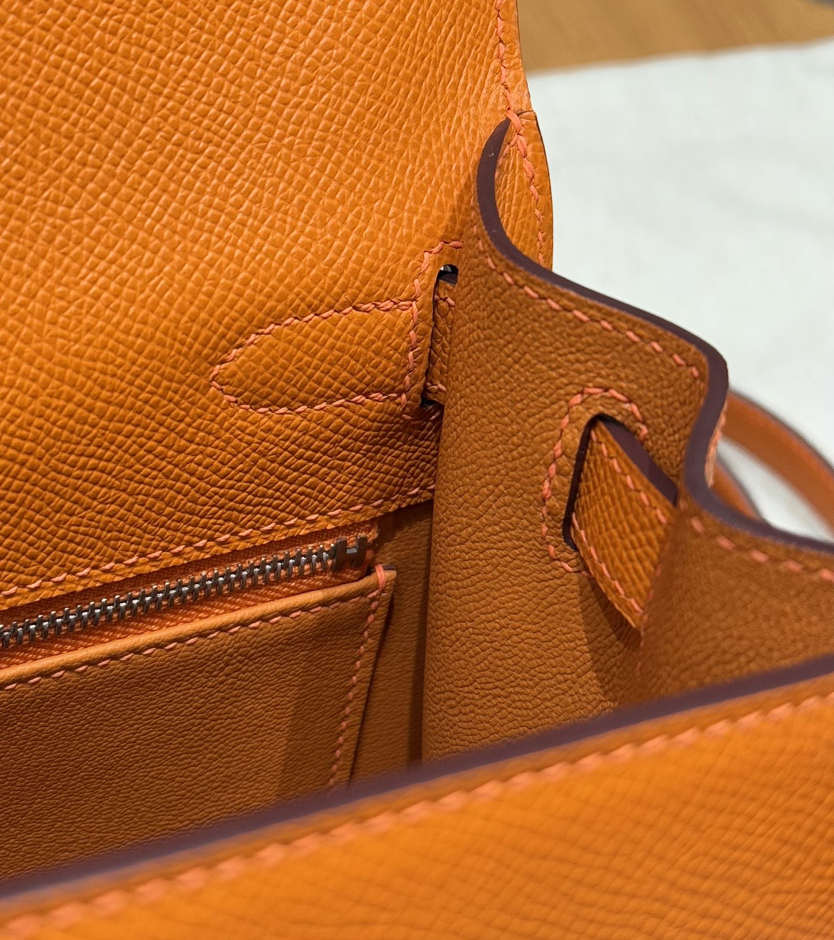 Hermès  Kelly 28 Orange  Eposm
