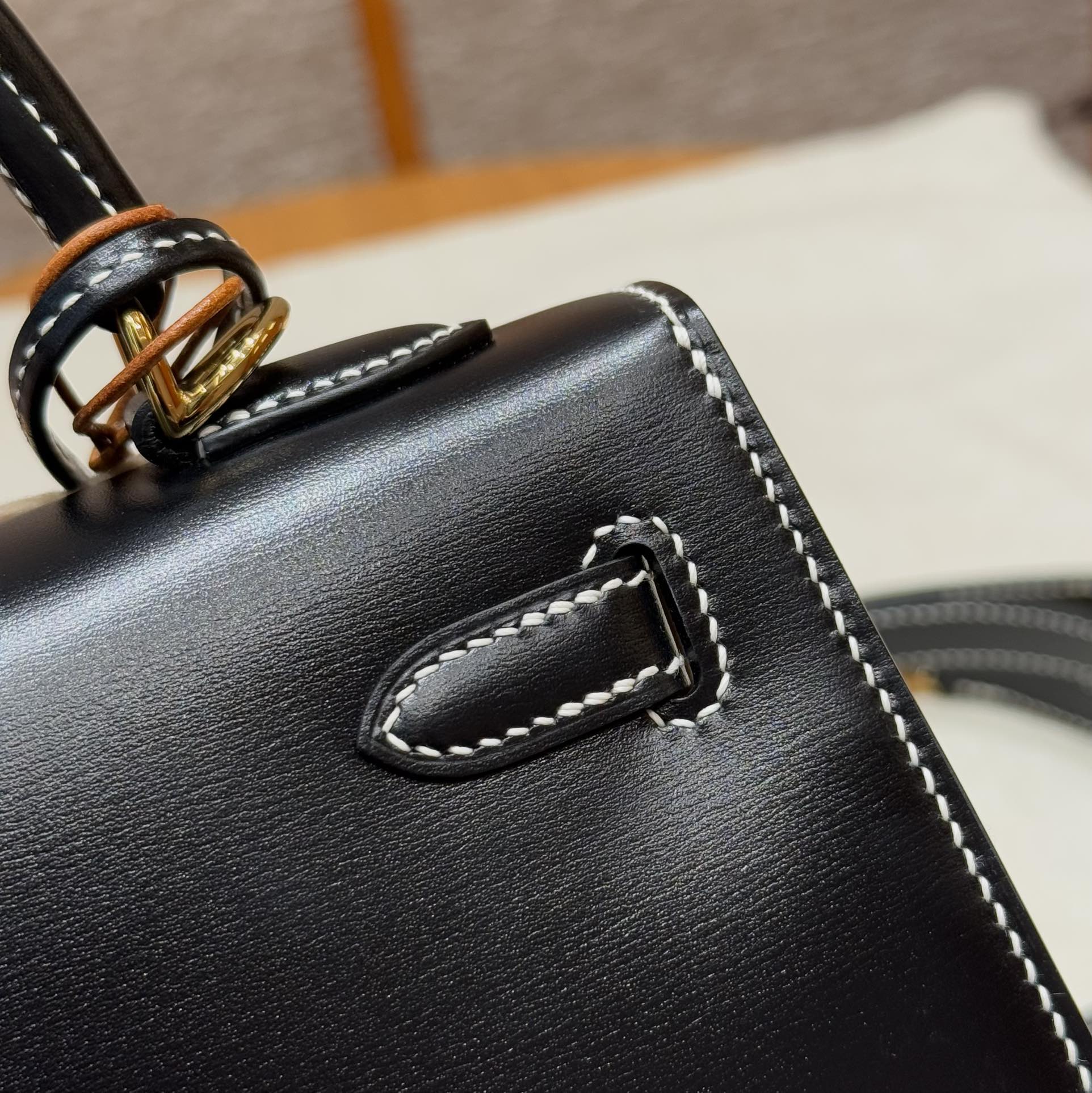 Hermès  Kelly 25 Noir Box