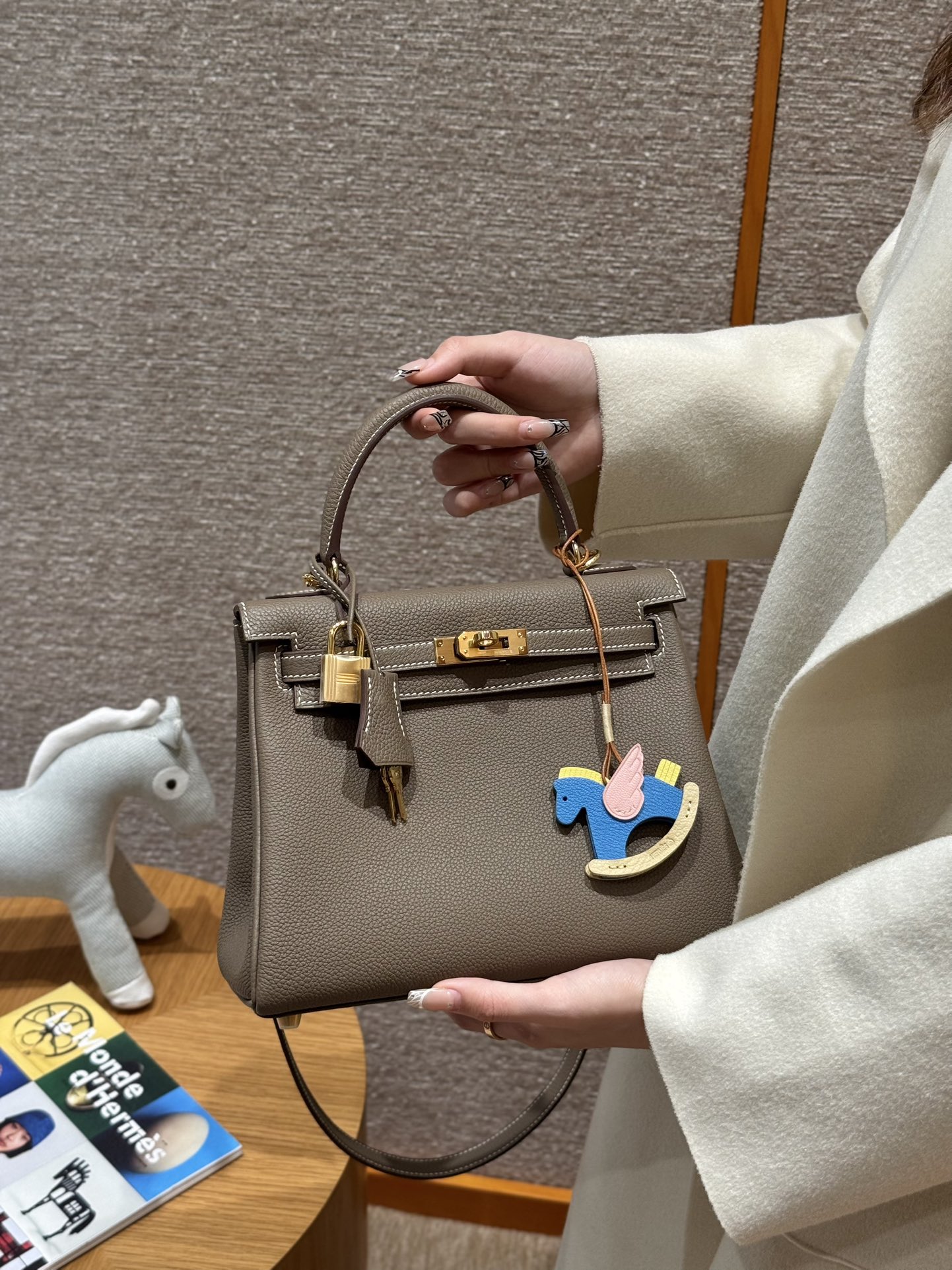 Hermès  Kelly 25 Etoupe Togo