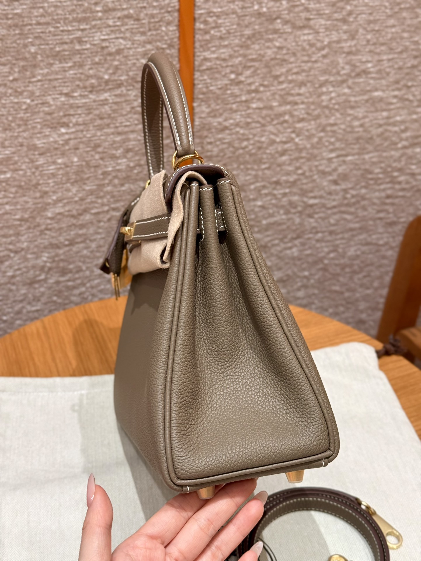 Hermès  Kelly 25 Etoupe Togo
