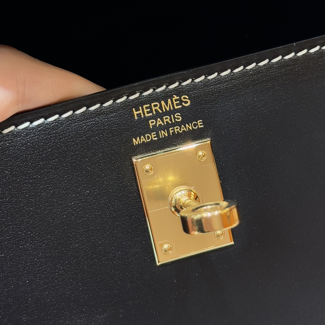 Hermès  Kelly 25 Noir Box