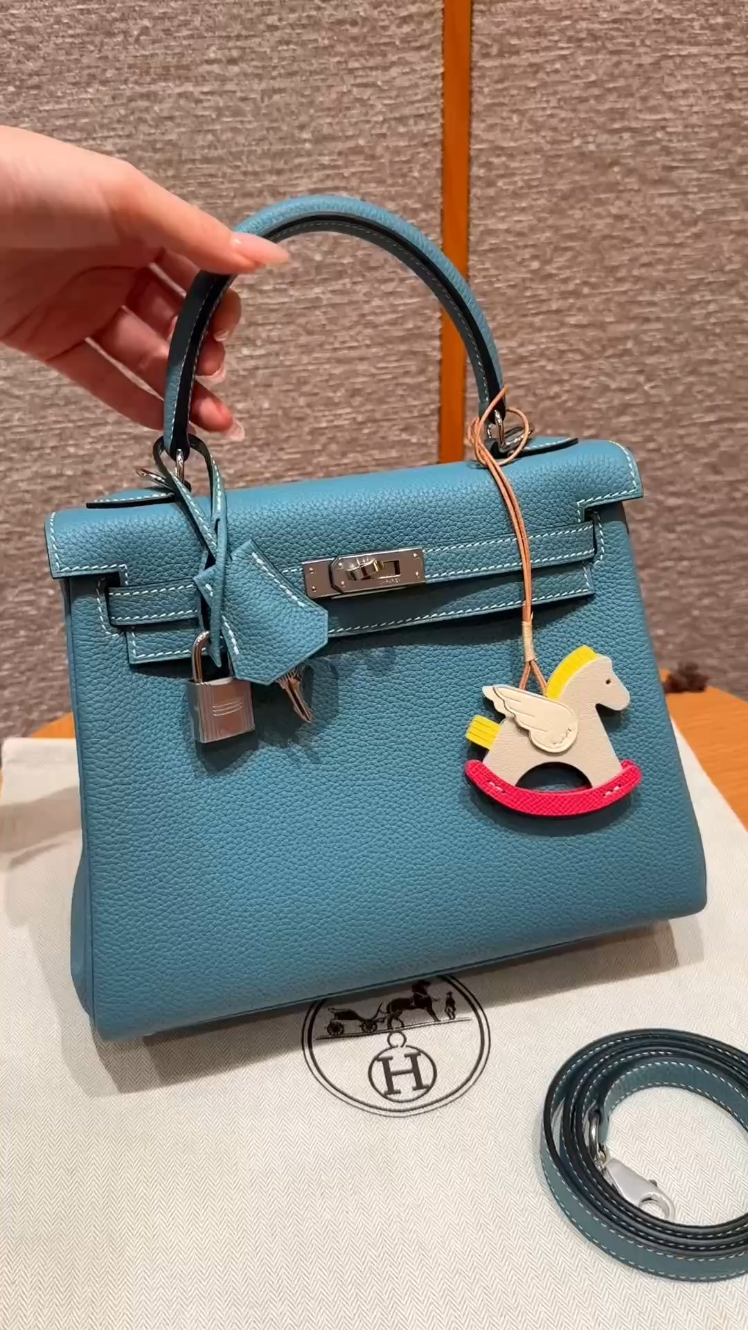 Hermès  Kelly 25 Blue Jean Togo