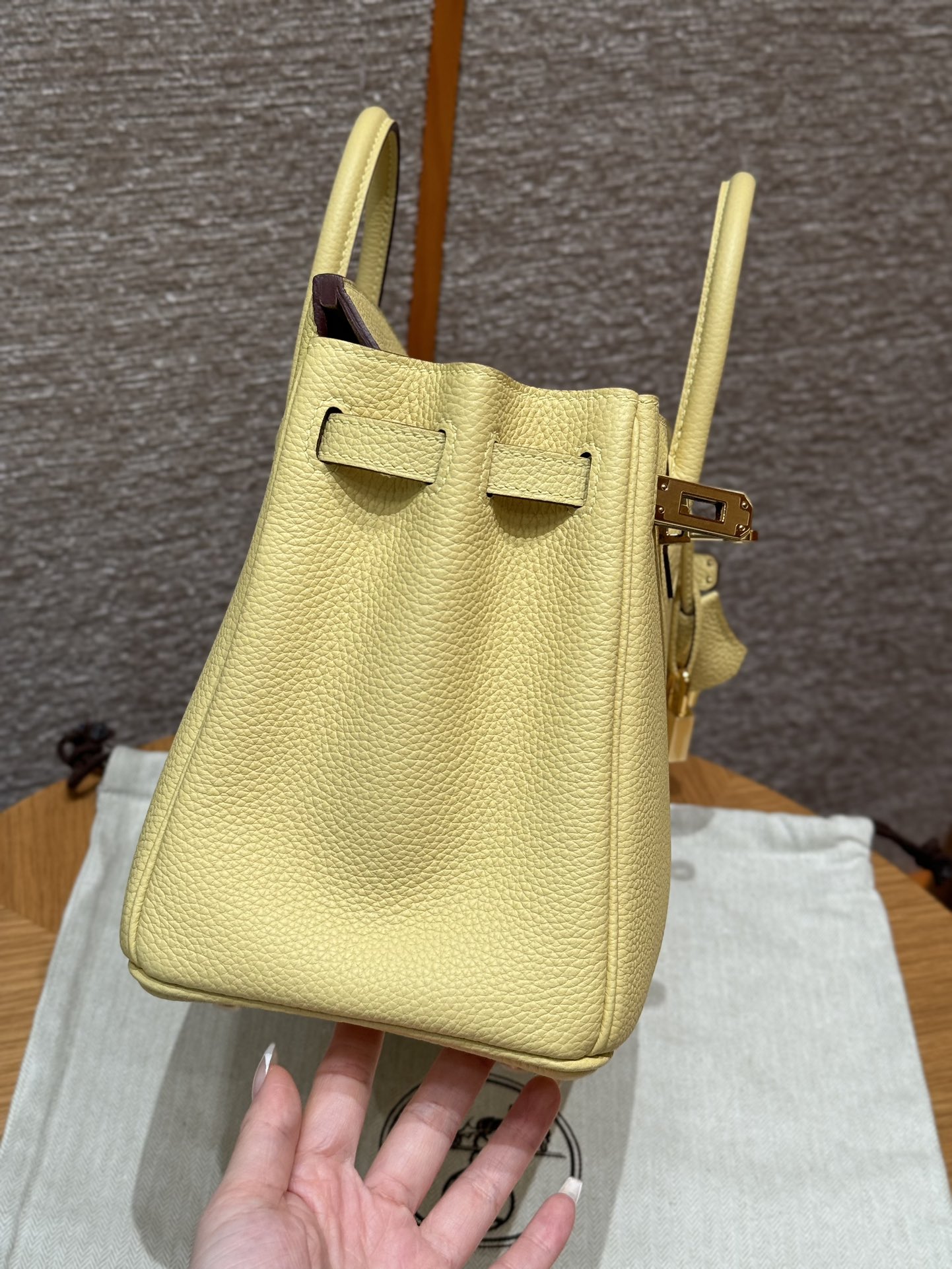 Hermès Birkin 25 Jaune Poussin Togo