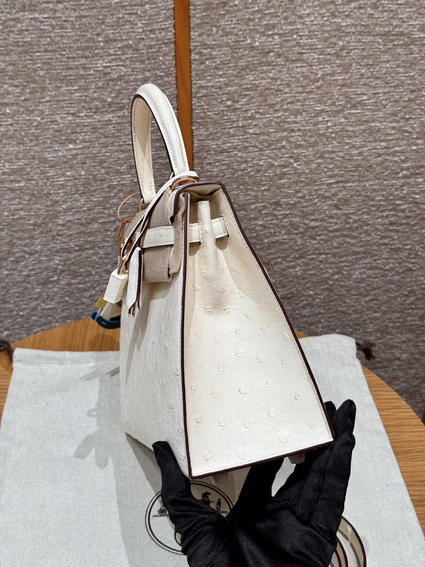 Hermès  Kelly 25 Beton  KK ostrich imported