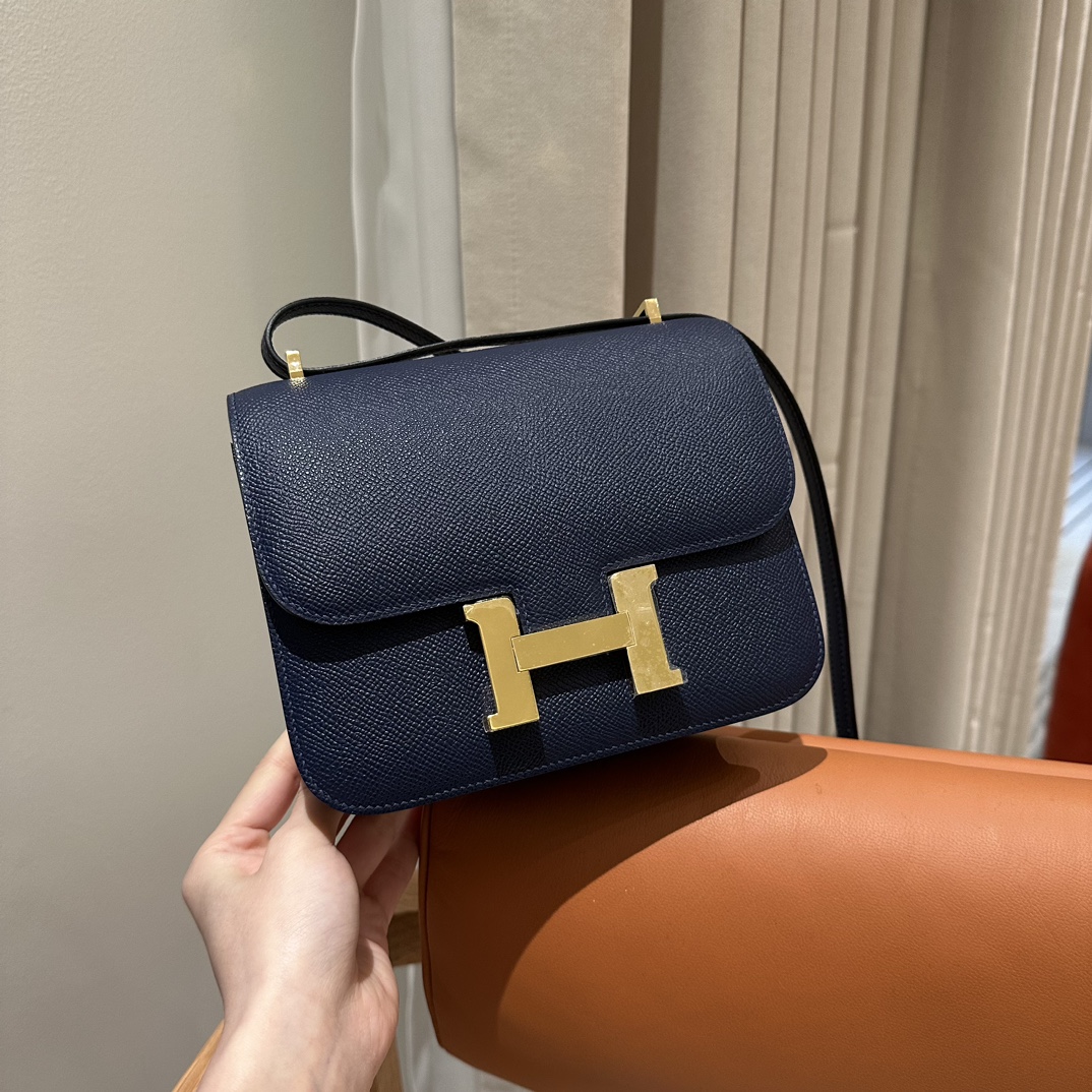 Hermès Constance 19 Blue saphir epsom