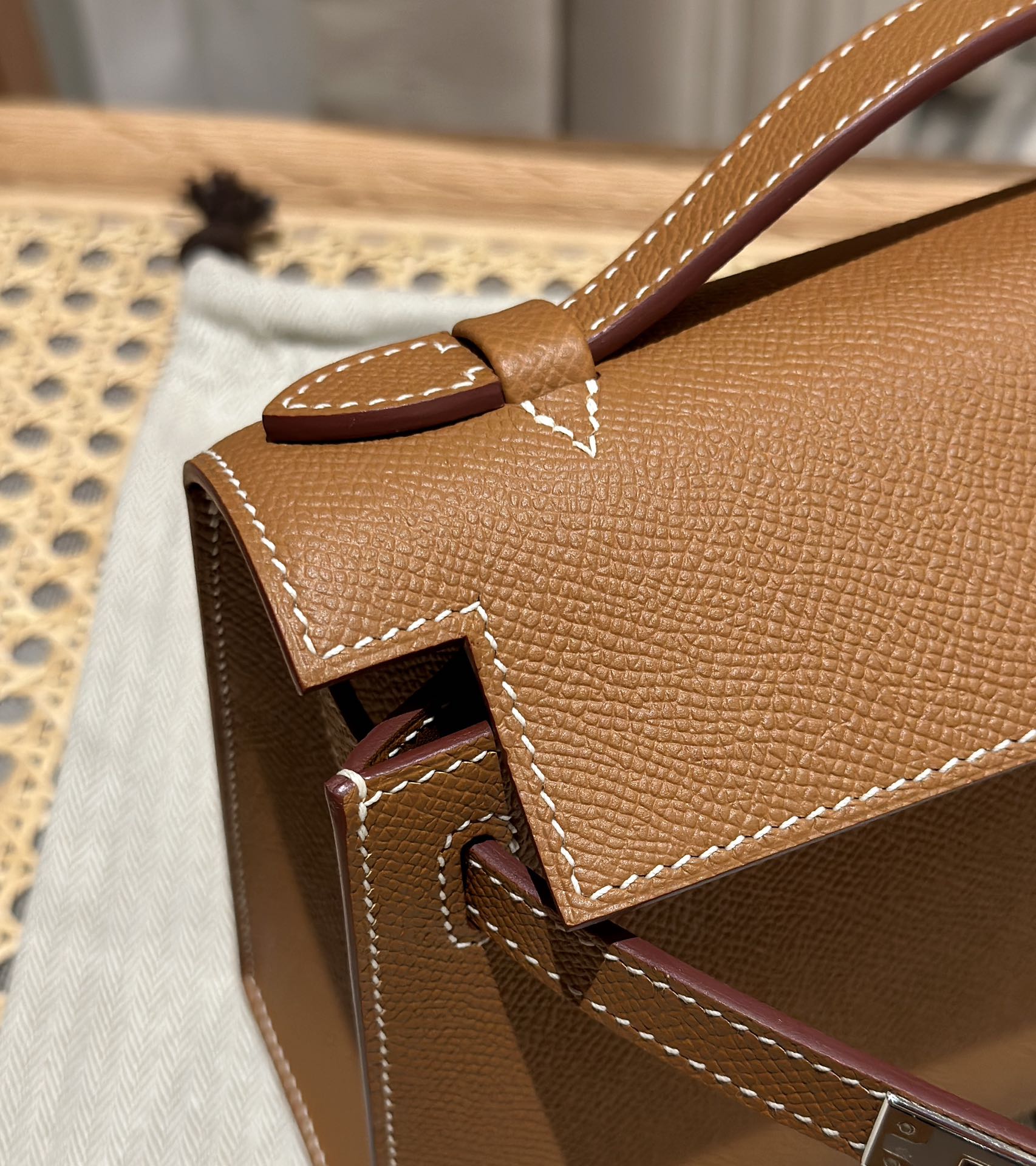 Hermès  Kelly Pochette 1 Gold Epsom