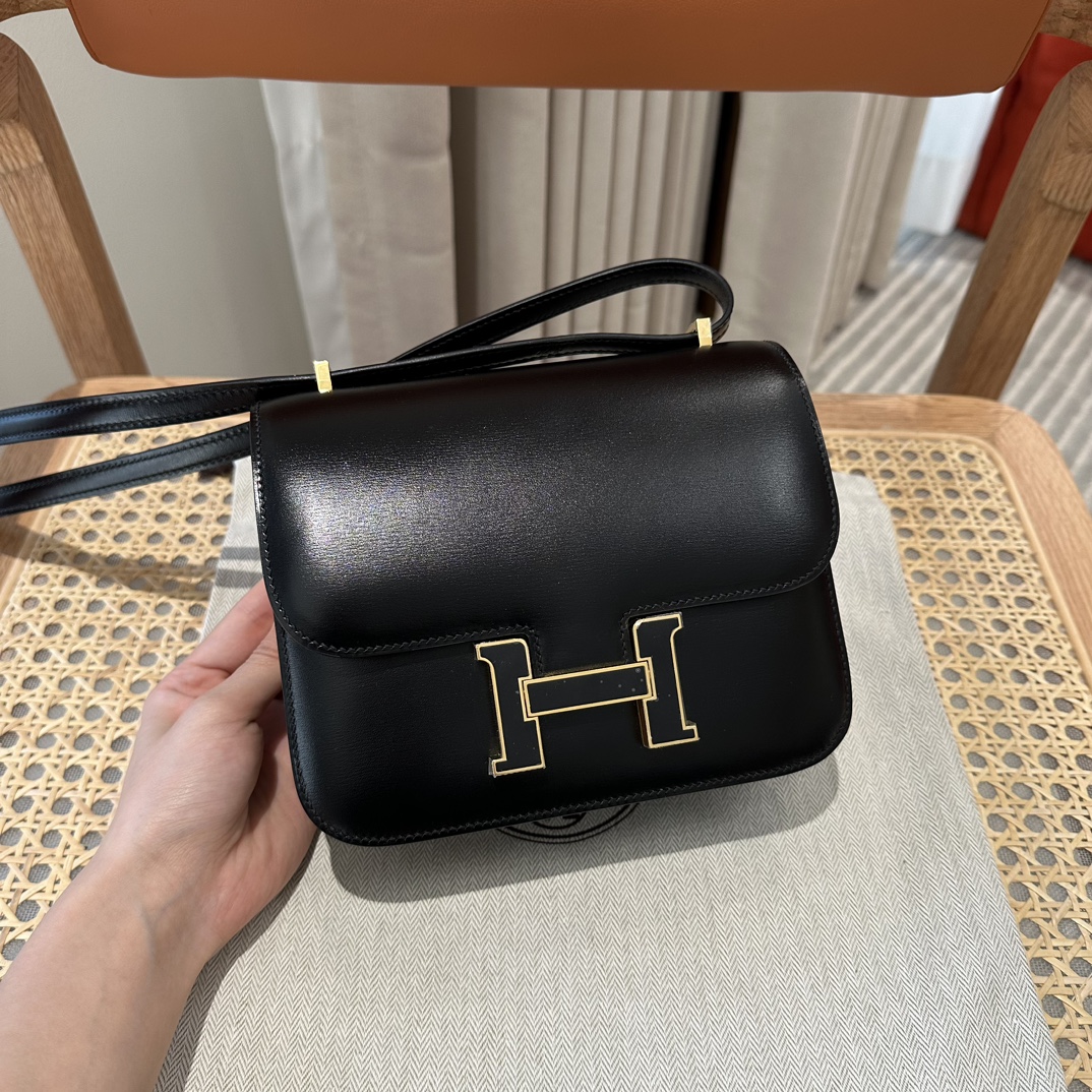 Hermès Constance 19  Noir Box