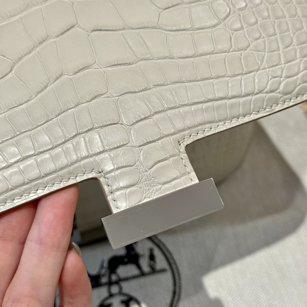 Hermès Constance 19  Beton  Alligator shiny crocodile🐊