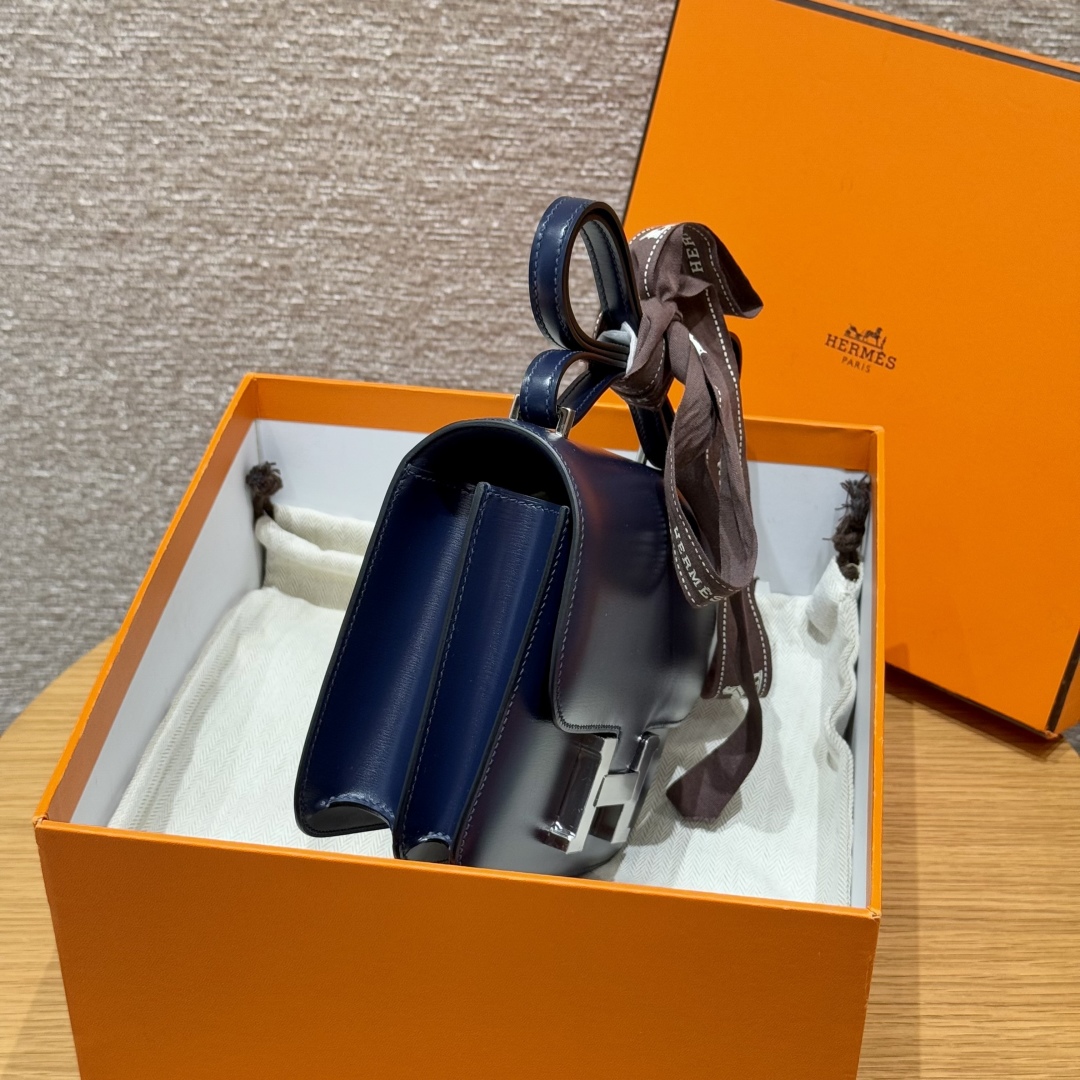 Hermès Constance 19 Blue saphir Box Mirror