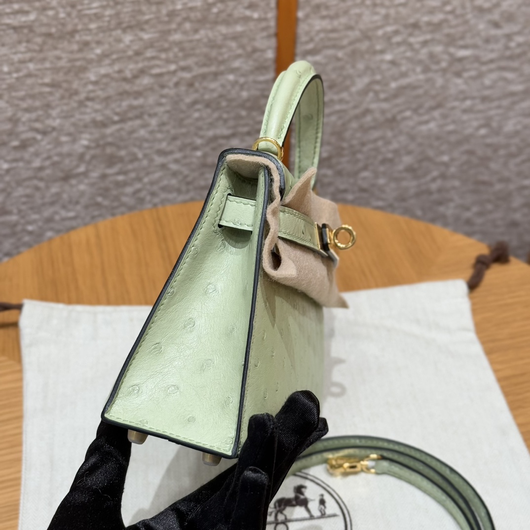 Hermès  Mini Kelly2 Size19 Vert Criquet  KK ostrich imported