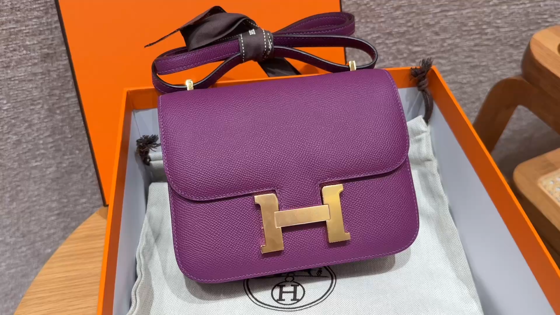 Hermès Constance 19 Anemone Epsom